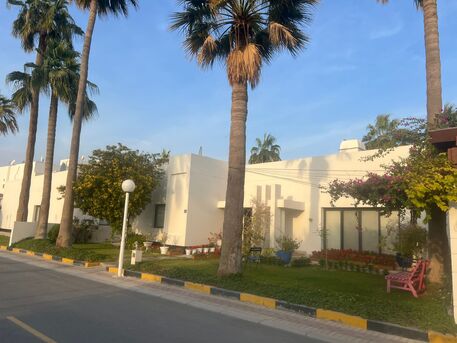 Manama, Villas, BHD 550,  3-Bedroom Villa With Private Garden For Rent In Saar