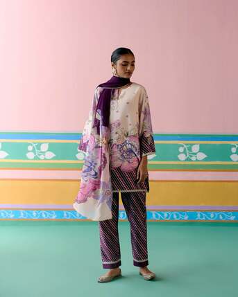 New Delhi, Clothing & Accessories, INR 12450,  Shop Floral Kurta Sets For Summer | Label Mogra