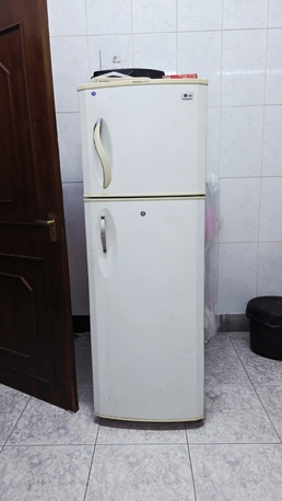 Gudaibiya, Appliances, BHD 32,  32 BD LG Double Door Fridge For Sale