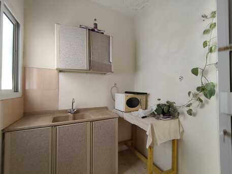 Gudaibiya, Apartments/Houses, BHD 140/month,  Studio,  Gudaibiya:- Near Al Mosky.Studio Flat On Rent With A/C.Bd 140 With Unlimited EWA