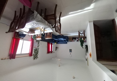 Zinj, Rooms Available, BHD 80/month,  Semi Furnished Room Available ( Spacious And Neat) With Separate Bathroom And Balcony