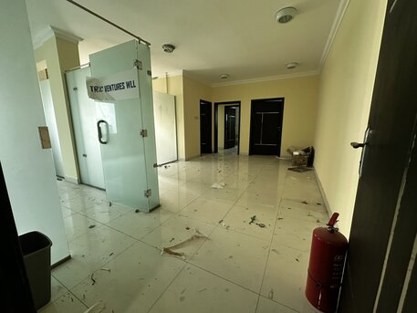 Gudaibiya, Offices, BHD 250,  Gudaibiya:- 3BHK Unfurnished Commercial/Office Flat On Rent.Bd 250/- Without EWA