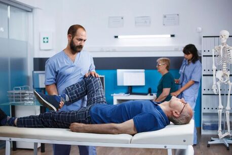 Manchester, Medical, Experienced Knee Surgeon For Cheshire Patients | Specialist Knee Treatment