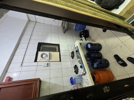 Jeddah, Bedspace Available, SAR 560/month,  Bedspace For Single Bechlor Rent Every 3 Months Including Electricity And Water+wifi Inte