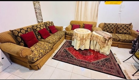 Al Aziziyah, Furniture, SAR 180,  7 Seater Sofa Set For Sals With Decor 2 Tables And Carpet