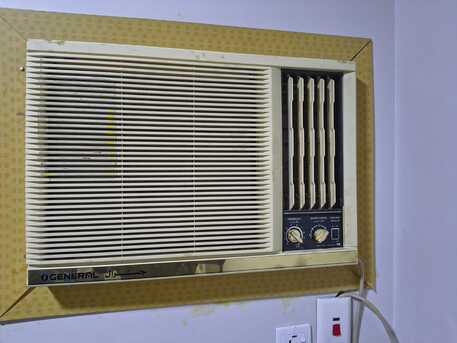 Al Badiyah, Air Conditioners, SAR 2500,  Less Used Air Conditioners With Excellent Working Condition