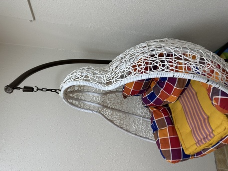 Riyadh, Furniture, SAR 490,  Hanging Swing Chair Is For Urgent Sales @ 490 SAR