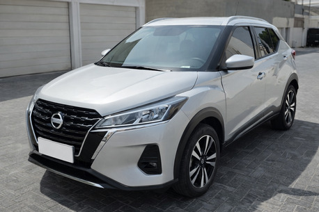 Manama, Vehicles, Cars & Trucks , BHD 5250,  Nissan Kicks SV,  2022,  Automatic,  28000 KM,    For Sale
