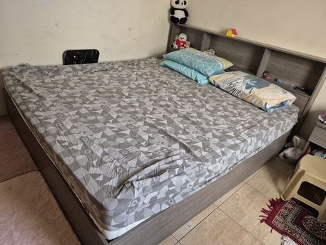 Hoora, Furniture, BHD 140,  King Size Bed+ Mattress+dressing Table+side Table Fully New@140