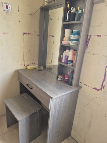 Hoora, Furniture, BHD 140,  King Size Bed+ Mattress+dressing Table+side Table Fully New@140