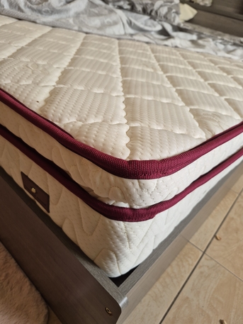 Hoora, Furniture, BHD 140,  King Size Bed+ Mattress+dressing Table+side Table Fully New@140