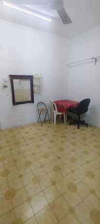 Jeddah, Housing Exchanges, SAR 800/month,  1 BR,  SAR 800/month, Single Room  AvailableNear Shawarmer Restaurant  Arabian Road, Jeddah