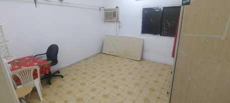 Jeddah, Housing Exchanges, SAR 800/month,  1 BR,  SAR 800/month, Single Room  AvailableNear Shawarmer Restaurant  Arabian Road, Jeddah