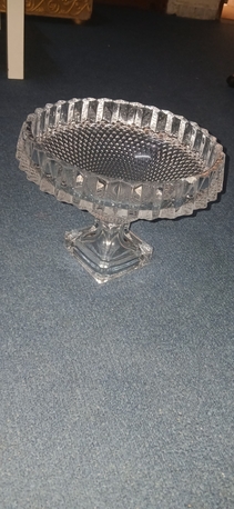 Dammam, Household Items, SAR 25,  Glass Pedestal Serving Bowl,