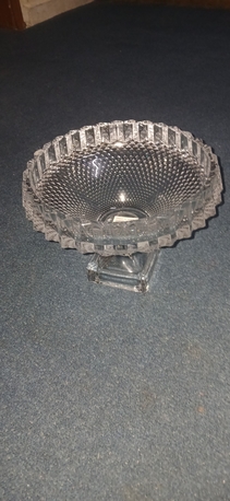 Dammam, Household Items, SAR 25,  Glass Pedestal Serving Bowl,