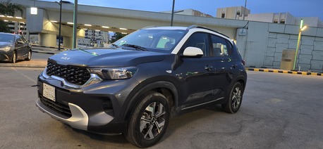 Dammam, Vehicles, Cars & Trucks , SAR 58000,  KIA SONET,  2023,  Automatic,  11000 KM,   , Only 11,000 Kms, Fully , SUV. Grey, Non Accidental Original Car I