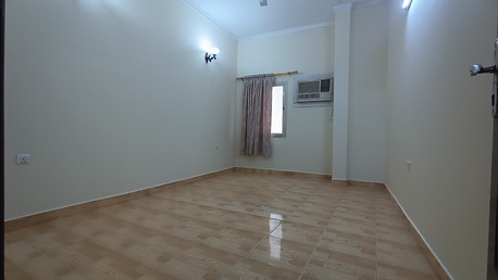 Gudaibiya, Apartments/Houses, BHD 180/month,  2 BR,  Semi Furnished Exclusive Spacious 2 Bedroom Flat Gudaibiya Near Sunny Valley @ 180/- BHD