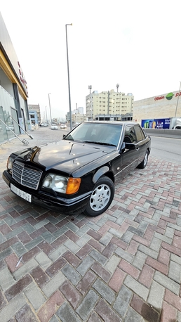 Dammam, Vehicles, Cars & Trucks , SAR 45000,  Mercedes-Benz 320,  1994,  Automatic,  379150 KM,  Mercedes Benz W 124, E 320 For Sale