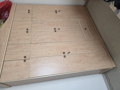 Riyadh, Household Items, Wardrobe 6 Doors