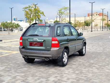 Manama, Vehicles, Cars & Trucks , BHD 2006,  Kia Sportage,  2006,  Automatic,  182000 KM,  V6 4X4