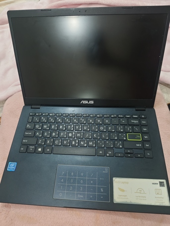 Jeddah, Computers, SAR 800,  ASUS Laptop E410MA-EK942TS,Intel Cel-N4020 Processor, 4GB DDR4 RAM, 64 SSD Mem