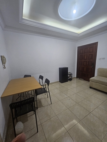 Jeddah, Apartments/Houses, SAR 1100/month,  Furnished,  1 BR,  Furnished Single Room For Rent 1100 SAR/month.Near King Saud Masjid , Madeena Road