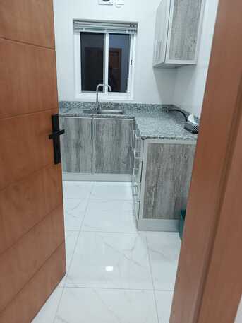 Gudaibiya, Sublets, BHD 150/month,  1 BR,  Gudaibiya Flat With Ewa 150 Including Washing Machine And Gas