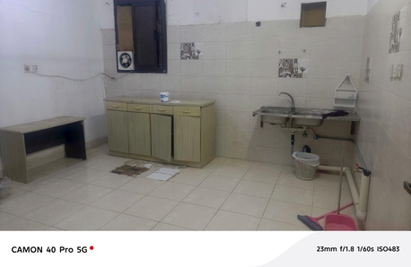 Al Rabwah, Apartments/Houses, SAR 1417/month,  1 BR,  Room Available For Family Couples.