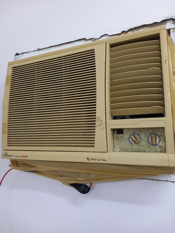 Khobar, Air Conditioners, SAR 600,  Room AC For Sale . Good Condition