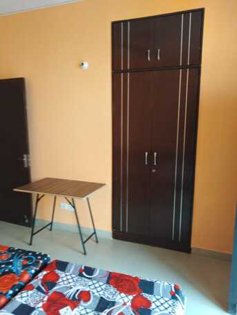 Gurgaon, Apartments/Houses, 4999/month,  Furnished,  3 BR,  1650 Sq. Meter,  APNA PG