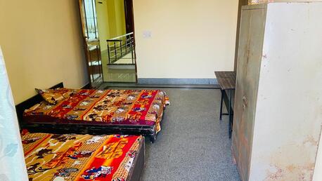 Gurugram, Apartments/Houses, INR 4999/month,  Furnished,  4 BR,  1650 Sq. Meter,  White Knight Homes Boys Pg