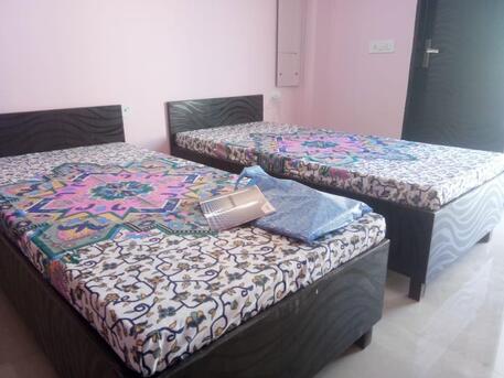 Gurgaon, Apartments/Houses, INR 4999/month,  Furnished,  3 BR,  1620 Sq. Meter,  Rakesh Home Stay Manesar
