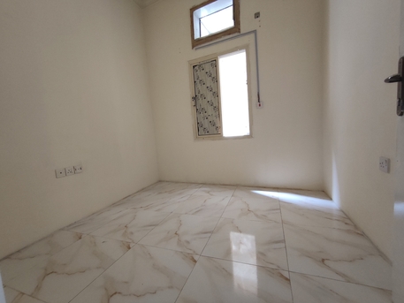 Manama, Apartments/Houses, BHD 120/year,  2 BR,  Sagaya:- 2Bhk Unfurnished Flat On Rent Close To Kerla Samajan..