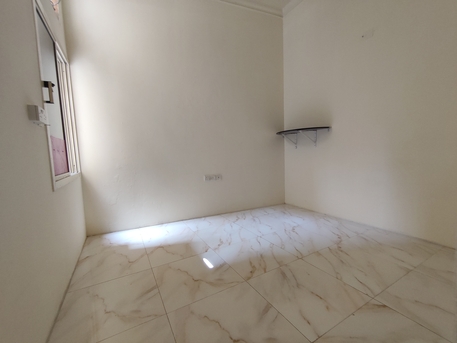 Manama, Apartments/Houses, BHD 120/year,  2 BR,  Sagaya:- 2Bhk Unfurnished Flat On Rent Close To Kerla Samajan..