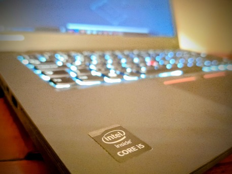 Jubail, Computers, SAR 875,  Touch Screen Lenovo ThinkPad UltraBook T440/T450 Laptop   - Storage: 500GB SSD