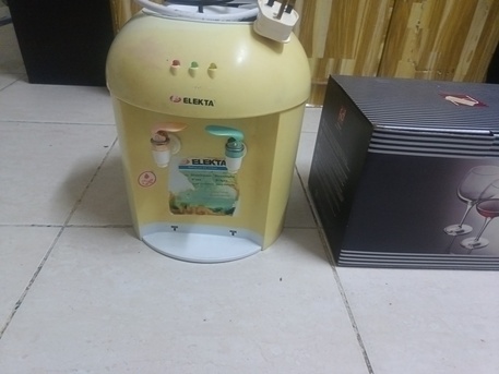 Al Khobar Al Shamalia, Appliances, SAR 100,  Electric Water Dispenser And Cistal Glass New