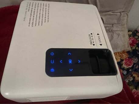 Al Rakah Al Shamaliyah, Electronics, SAR 299,  TD93 Pro Smart Projector &ndash; Perfect For Movie Nights (Read Description)