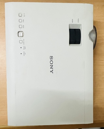 Jeddah, Electronics, SAR 1000,  Sony Projector