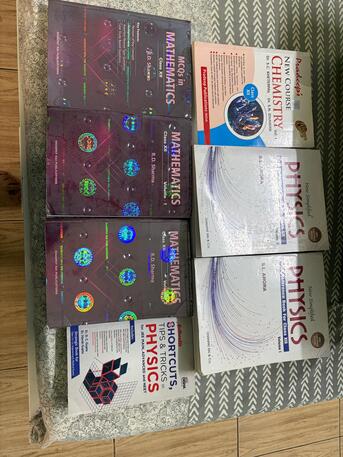 Zinj, Books, BHD 20,  CBSE 12 Reference Book Physics, Chemistry, Math