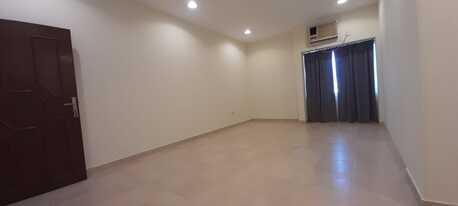 Adliya, Apartments/Houses, BHD 350/month,  Furnished,  2 BR,  90 Sq. Meter,  3 Bedroom  Semi Furnished Flat In Adliya With Ewa