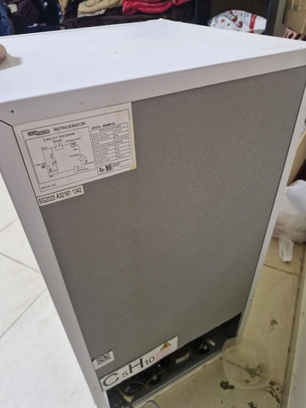 Khobar, Appliances, SAR 350,  Urgeny Sale Brand New Super General Mini Fridge (Used 10 Days Only!)