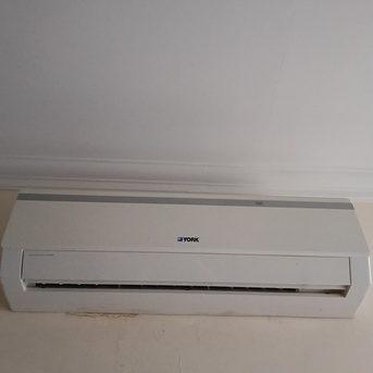 Manama, Household Items, BHD 50,  Gas Cooker, Split Ac