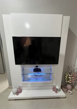 Riyadh, Furniture, SAR 450,  Vertical Wooden Tv Stand