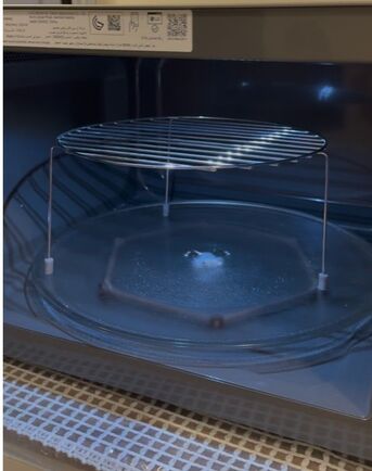 Al Khobar Al Shamalia, Appliances, SAR 500,  Urgent Sale. LG Microwave Oven 28L, Only 7 Months Old. Good Condition.