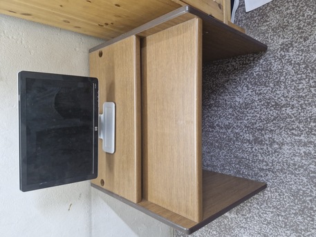 Al Bathaa, Apartments/Houses, SAR 200/month,  Computer Desk, Chair