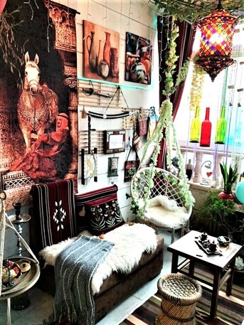 Amman, Rooms Available, JOD 220/month,  Furnished,  Spacious Arabic Style Room Available Now, All Bills Included