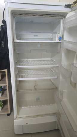 Riyadh, Household Items, SAR 400,  Fridge For Sale
