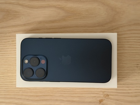 Riyadh, Mobile Phones, SAR 2500,  IPHONE 15 Pro 256gb Blue