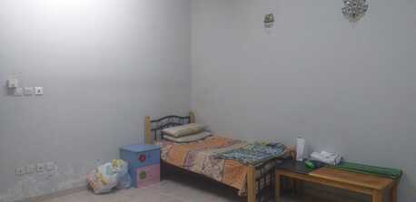 Bani Malik, Rooms Available, SAR 850/month,  Furnished,  400 Sq. Meter,  1 Separate Room For Rent