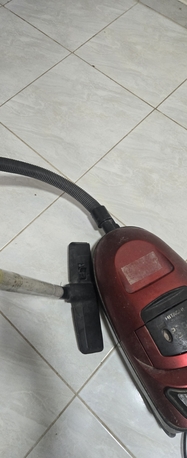 Riyadh, Appliances, SAR 50,  HITACHI VACCUME CLEANER 2000W